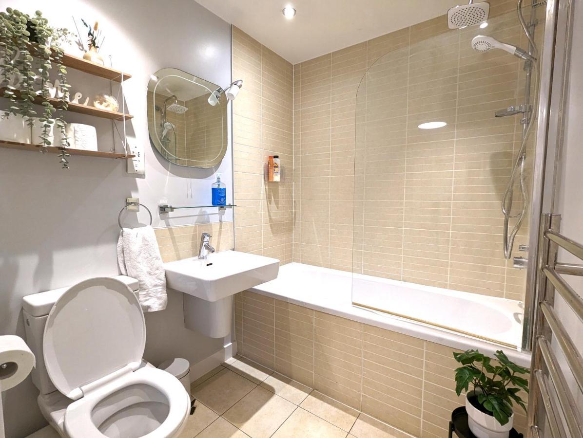 City Centre Morden 1-Bedroom Apt Near Dock Liverpool Kültér fotó